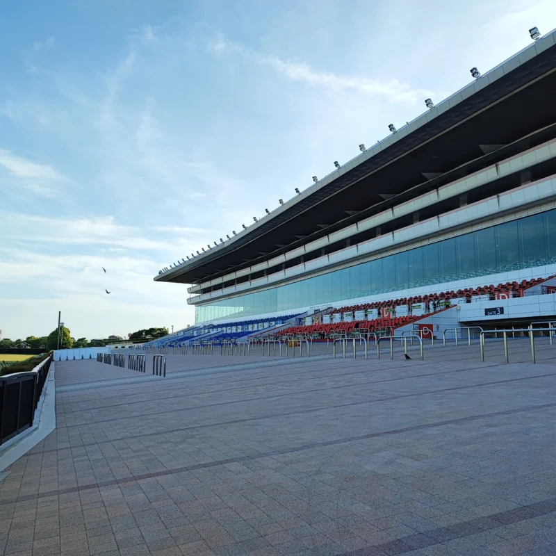パークウインズ中山競馬場・最終レース終了後の様子